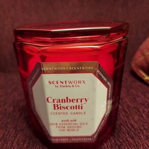 Cranberry biscotti candle by scentworx
